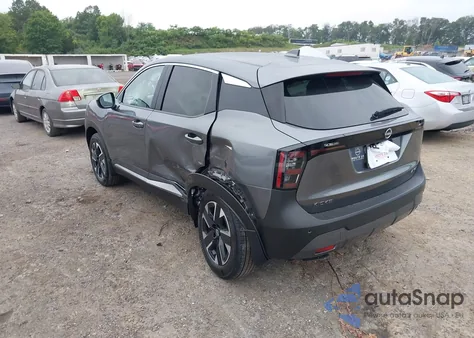 2025 Nissan Kicks Sv Intelligent Awd z USA, uszkodzony, nr VIN 3N8AP6CB4SL325521